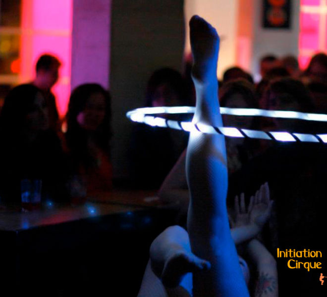 Spectacle Hula Hoop Lumineux (2)